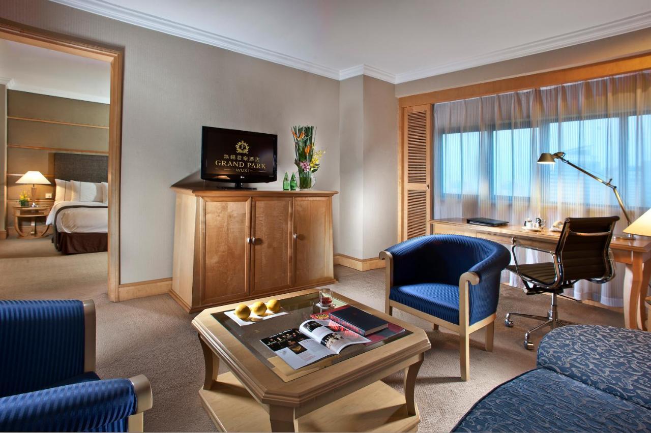 Grand Park Wuxi Hotel Wuxi  Exterior photo